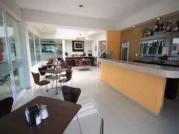 Hotel 5 Inn