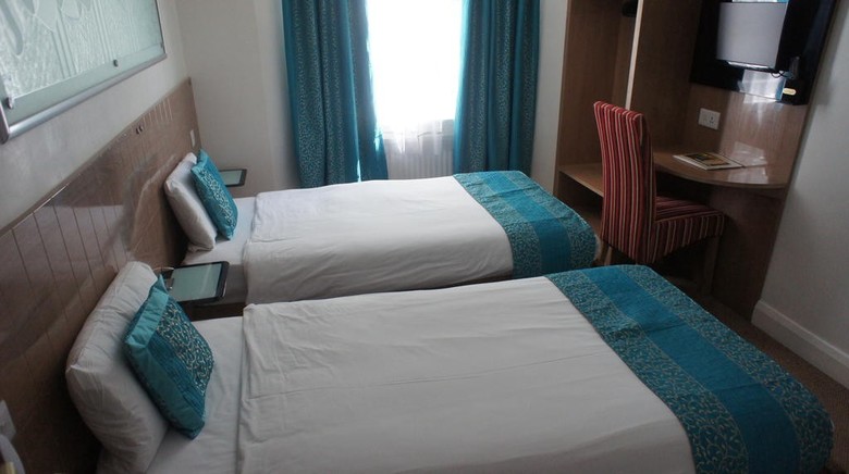 Abbey Court Hotel