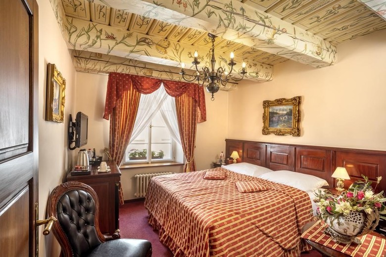 Hotel U Zlateho Stromu