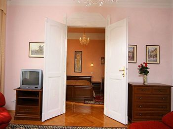 Hotel & Residence Royal Standard