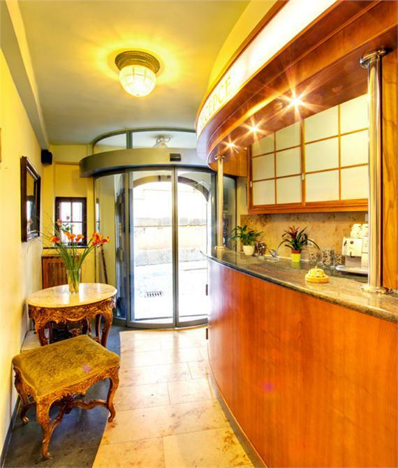 Hotel Clementin Old Town