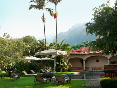 Casa Bugambilia, Un Peque�o Hotel En Tepoztl�n