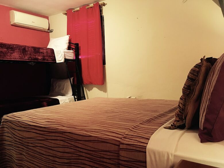 Panama House Bed & Breakfast
