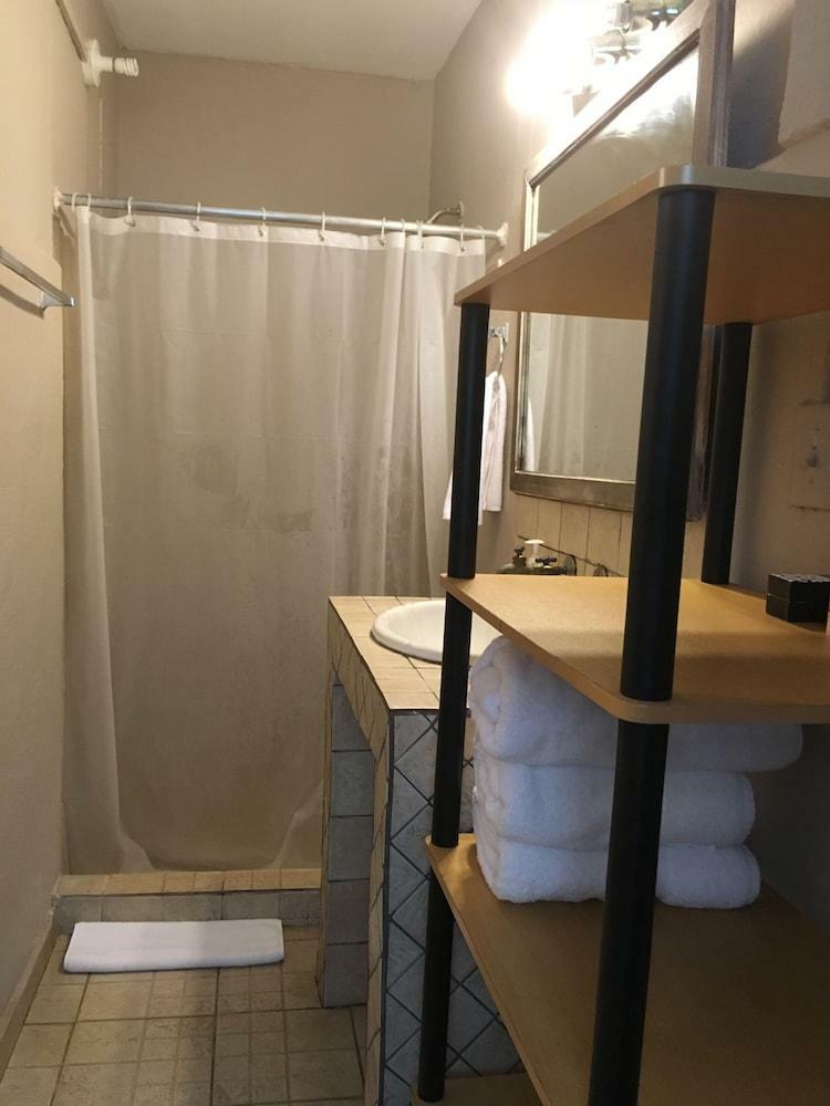 Panama House Bed & Breakfast