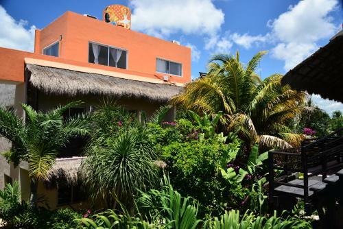 Aparthotel Villas Geminis Condohotel