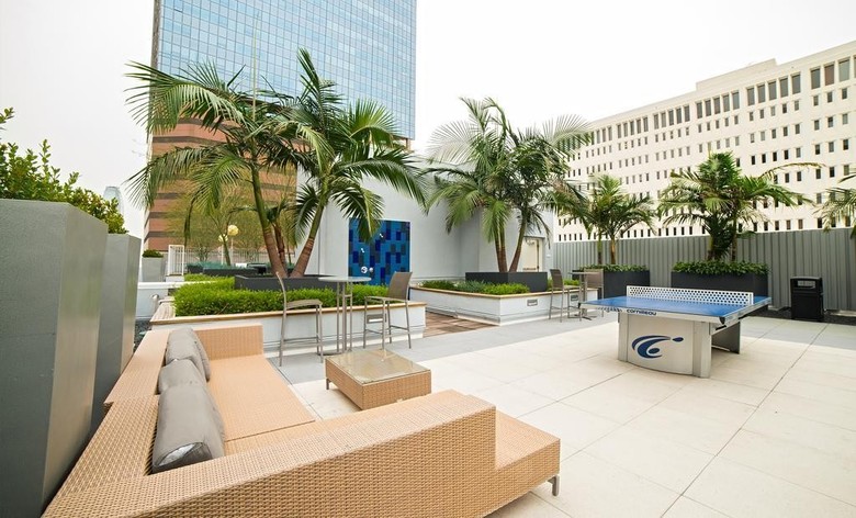 Wilshire Getaway Apartment