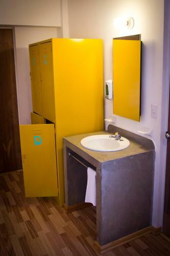 Albergue Hostal Tres Central