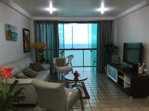Coronado Apart