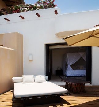 Tentaciones Hotel & Lounge Pool