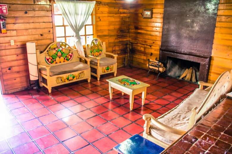 Hotel Zirahuen Forest And Resort