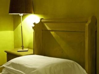 Bed & Breakfast N4u Guest House