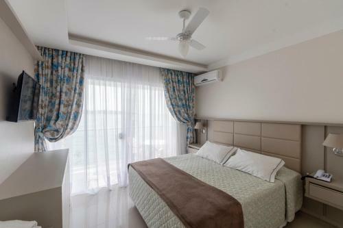Bombinhas Tourist Apart Hotel