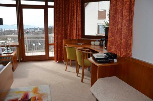 Hostal Hotel Garni Reulein
