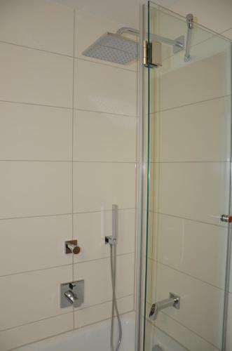 Hostal Hotel Garni Reulein