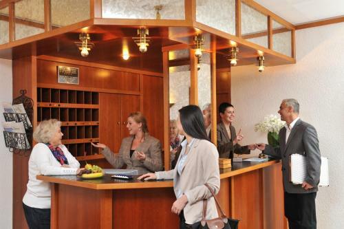 Hostal Hotel Garni Reulein
