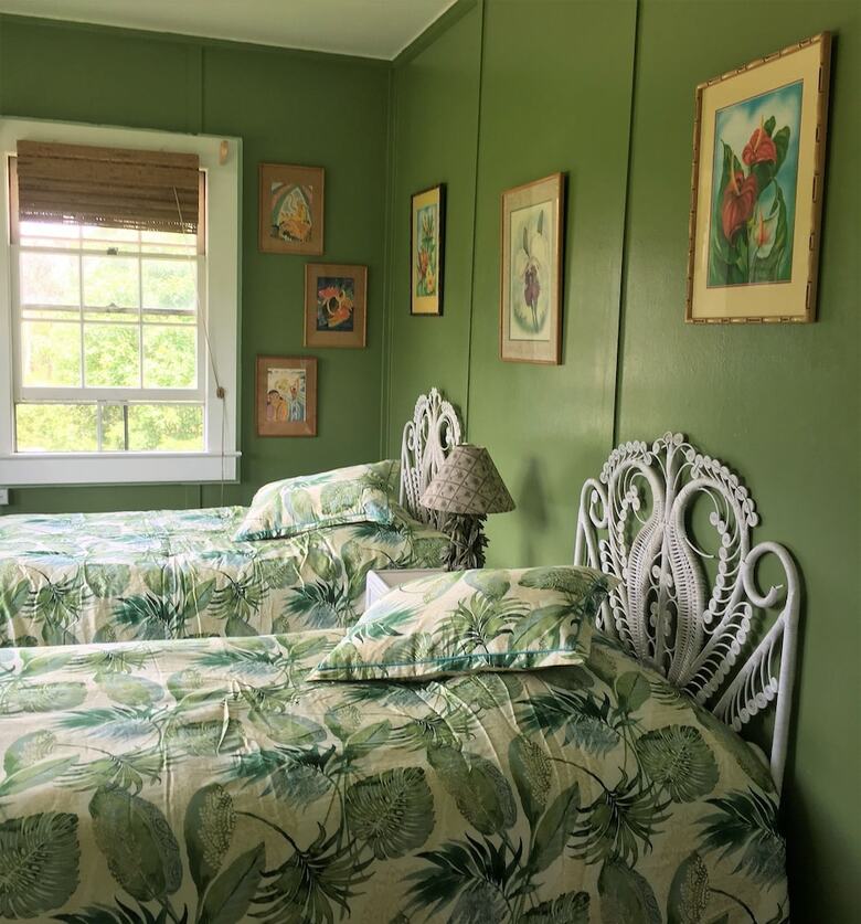 Bed & Breakfast Aloha Happy Place