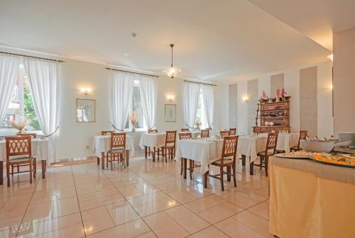 Hotel Albergo Rond�