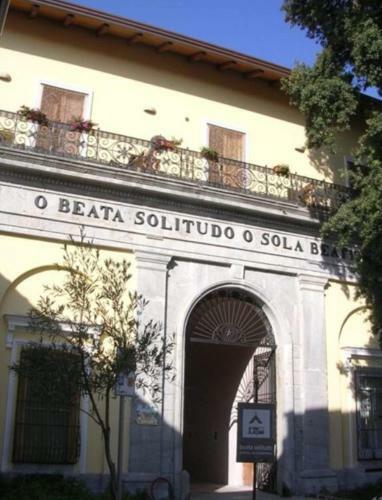 Bed & Breakfast Ostello Beata Solitudo