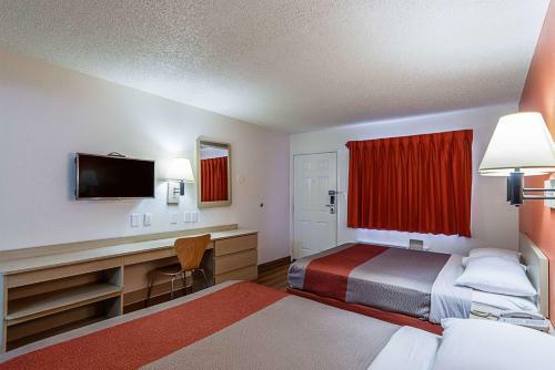 Motel 6 Modesto