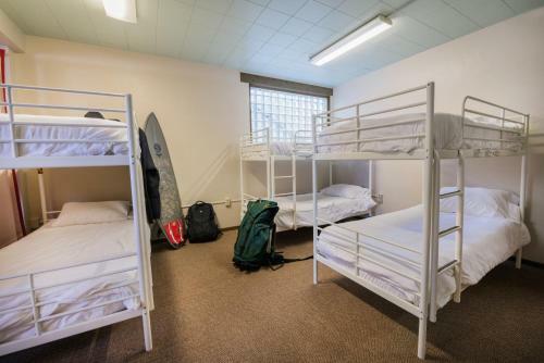Hi - Monterey Hostel