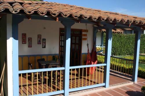 Hostal Villa Flor Blanca