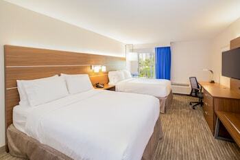 Hotel Holiday Inn Express Orange Beach - On The Beach