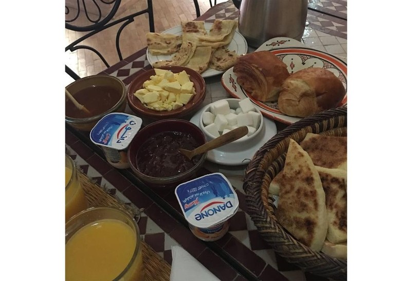 Albergue Riad Dar Bounouar