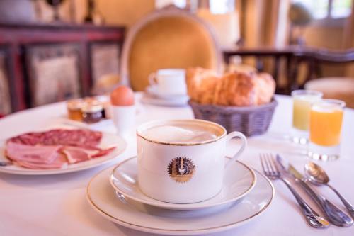 Hotel H�tel Louis II Saint Germain
