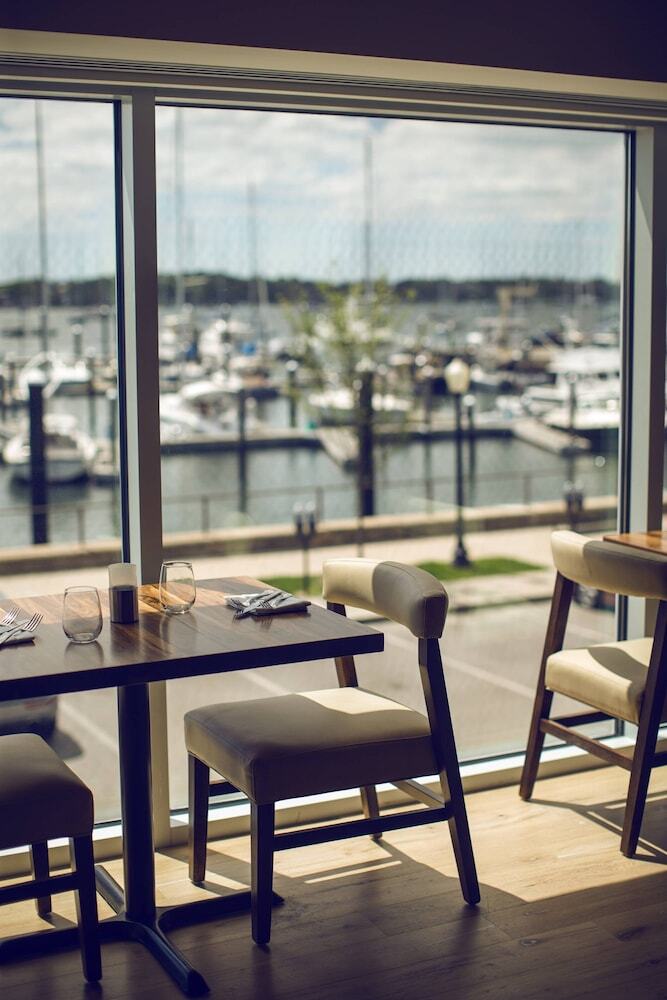 Hotel Newport Marriott