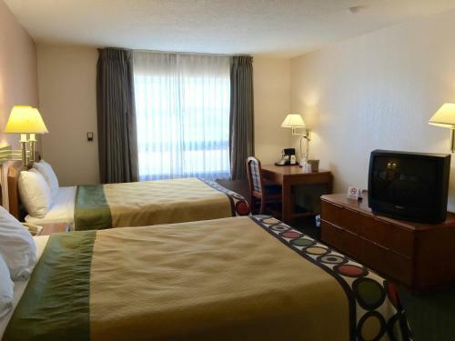 Hotel Super 8 Madison East