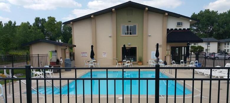 Hotel Americas Best Value Inn Madison