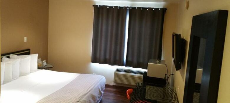 Hotel Americas Best Value Inn Madison