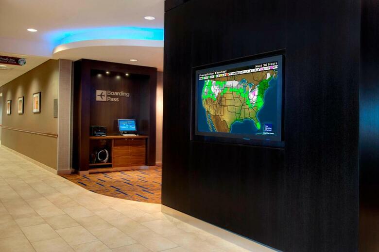 Hotel Courtyard By Marriott Madison-east