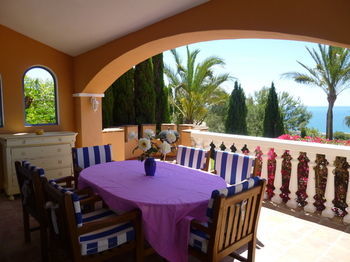 Hotel La Perla De Torrenueva