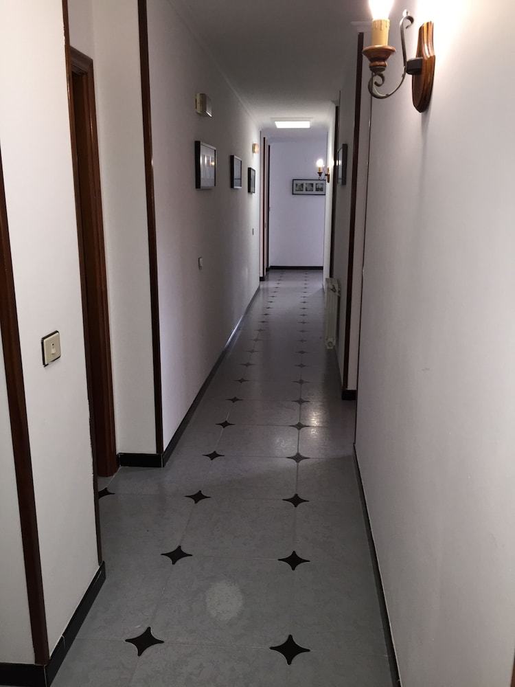 Hotel As Areas II