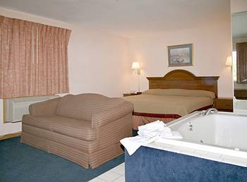 Motel Mackinaw Budget Inn