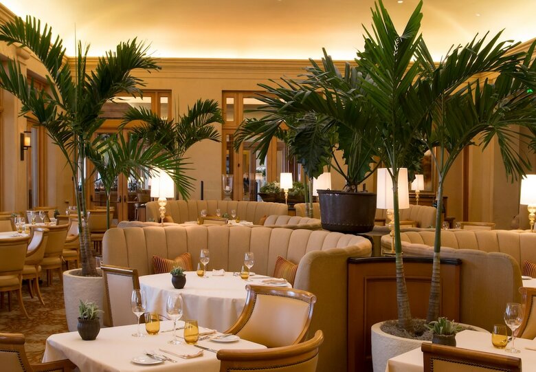 Hotel Resort At Pelican Hill