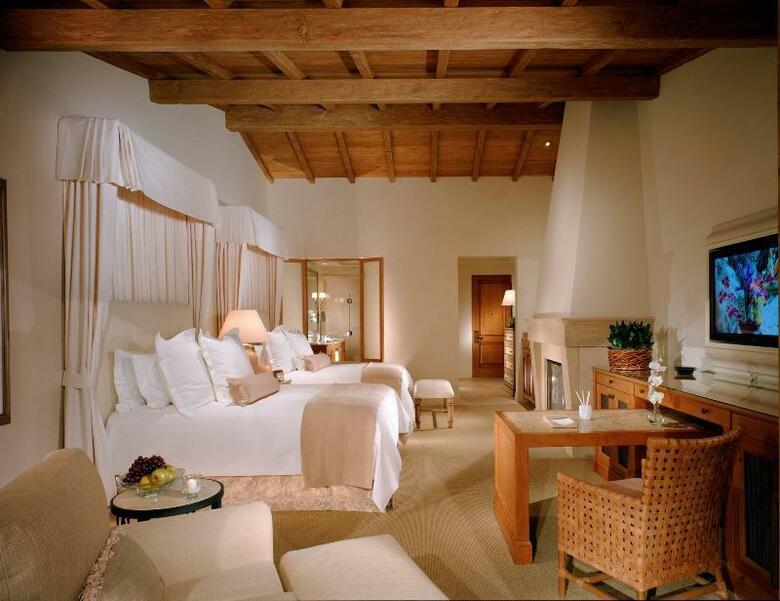 Hotel Resort At Pelican Hill