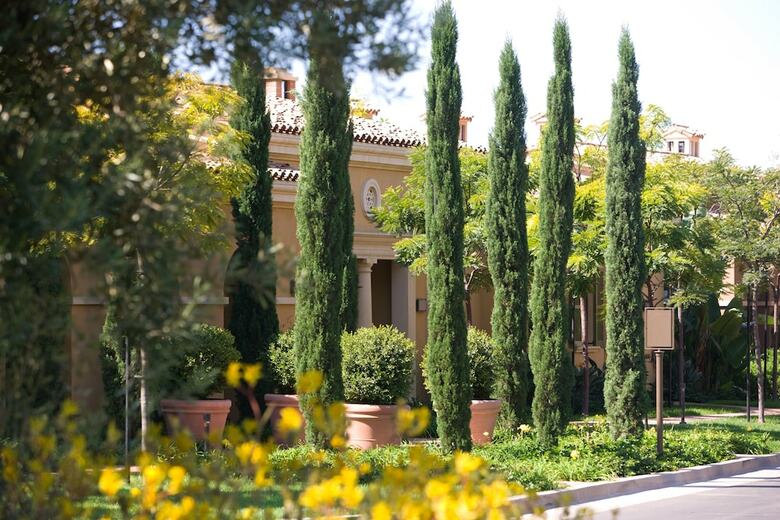 Hotel Resort At Pelican Hill