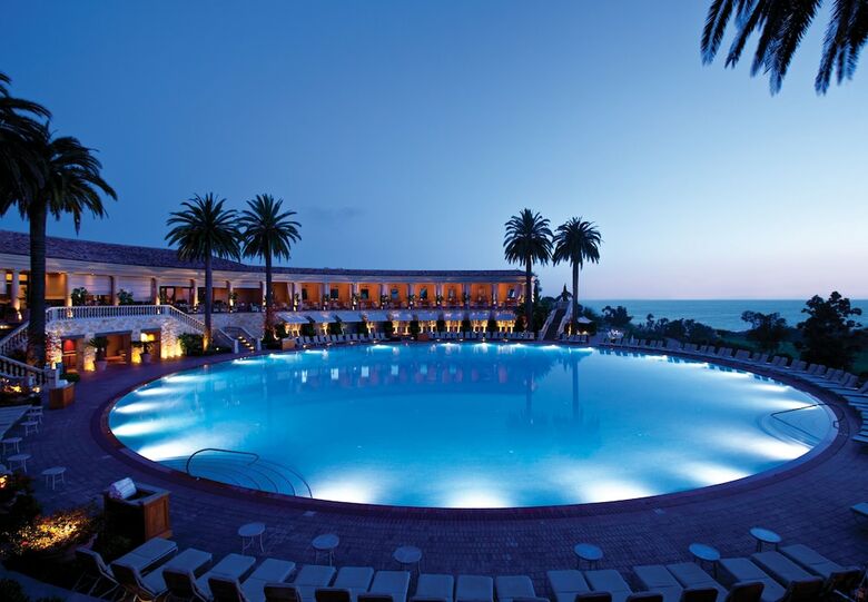 Hotel Resort At Pelican Hill