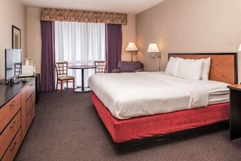 Hotel Hawthorne Inn & Conference Center