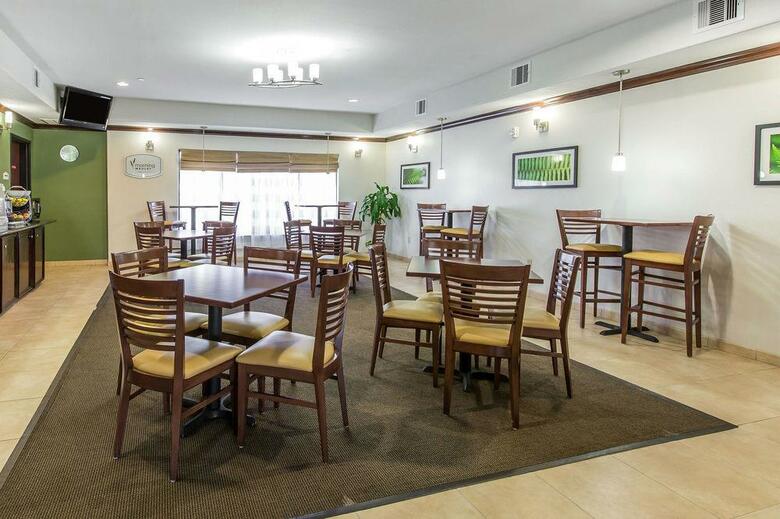 Hotel Sleep Inn & Suites Bush Intercontinental - Iah East