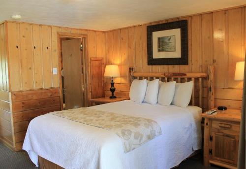 Motel Moose Creek Cabins