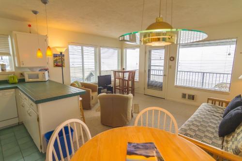 Hotel Nye Beach Condos At Pacific Crest