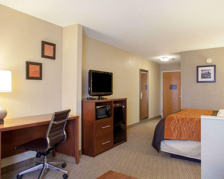 Hotel Comfort Inn I-40 East
