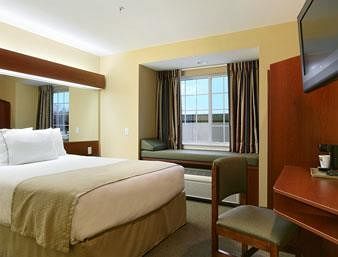 Hotel Microtel Inn By Wyndham Rogers