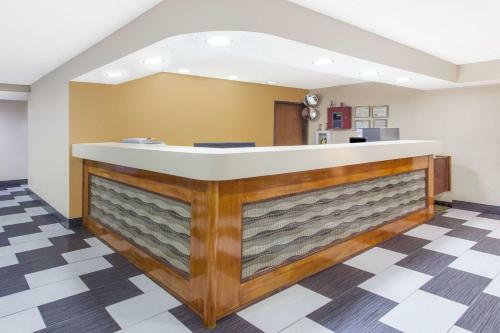 Hotel Baymont By Wyndham Smyrna