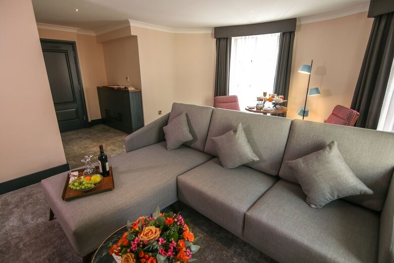 Hotel The Alex