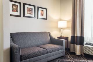 Motel Comfort Suites Pineville