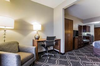 Motel Comfort Suites Pineville